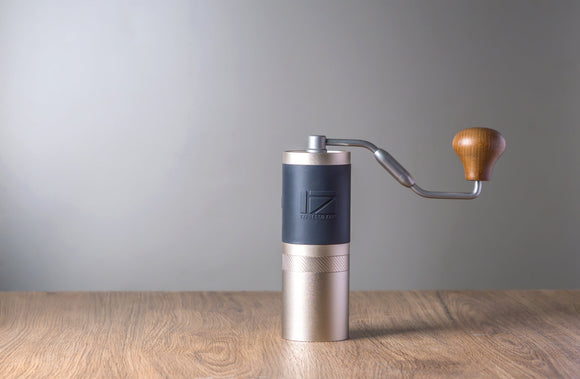 1Zpresso J Manual Coffee Grinder - Sigma Coffee UK